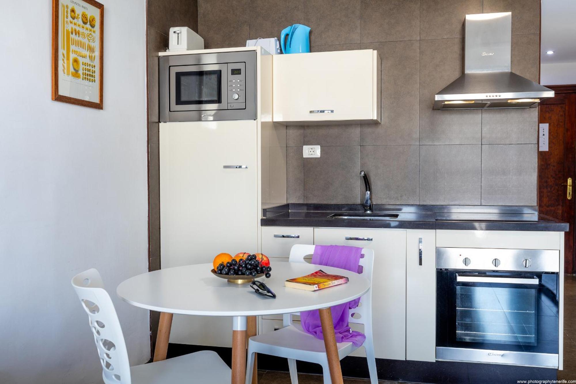 603 Comodoro Studio Beach Front Лос-Крістіанос Екстер'єр фото