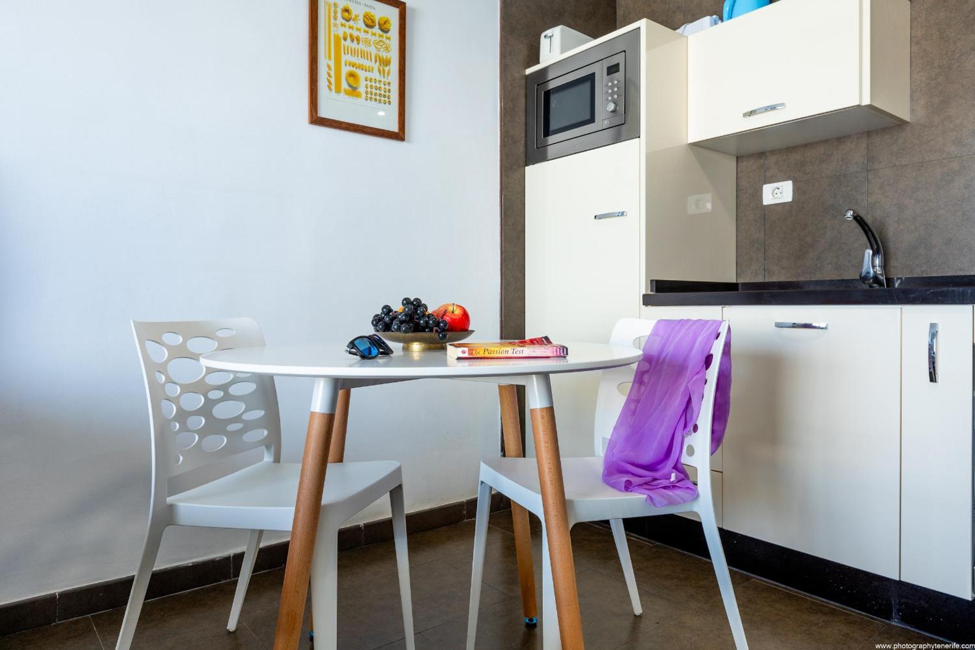 603 Comodoro Studio Beach Front Лос-Крістіанос Екстер'єр фото